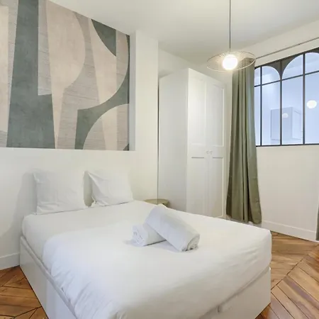 아파트 Harmonious Flat Parc Monceau 8p