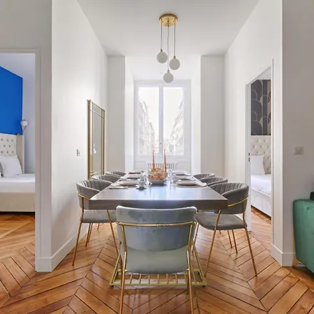 아파트 Harmonious Flat Parc Monceau 8p 파리
